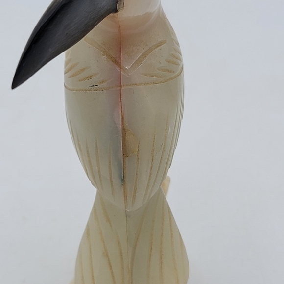 Vintage Carved Stone Toucan Figurine, 1970s Souvenir Collectible - Picture 7 of 11